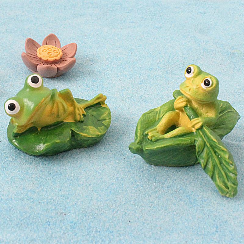 2Pcs Miniature Resin Frog Decor For Tabletop Cute Frog Models For Diy Crafts And Fairy Gardens For Home And Office Decor