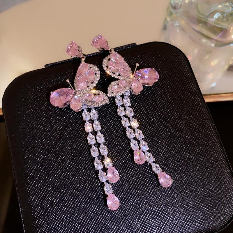 Серьги-пусеты «Серебряная игла» с вырезами в виде розовых бабочек и цирконами - Высококачественная роскошная модная бижутерия