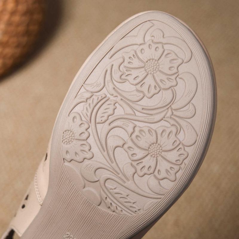 Summer New First-layer Cowhide Bag Head Breathable Thick Heel Middle Heel Hollow Sandals Retro Classic Versatile Elegant Shoes