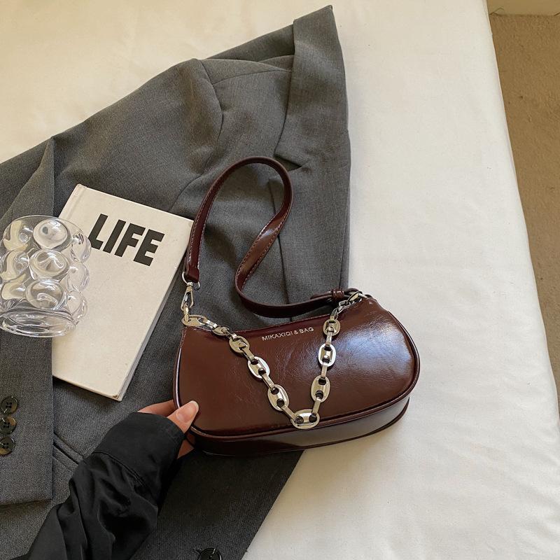 Супер огонь маленькая сумка женская ретро универсальная 2025 новая мода на плечо сумка-мессенджер женская популярная подмышечная маленькая квадратная сумка