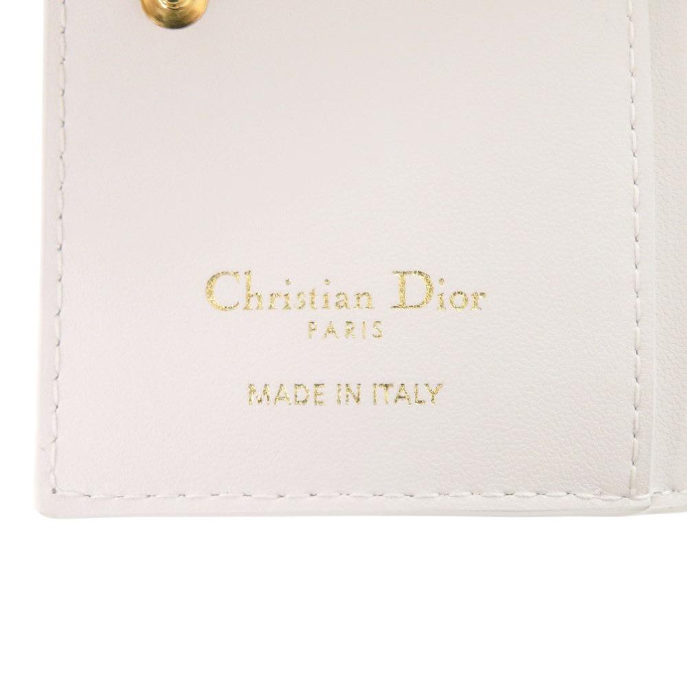 Used AUTHENTIC Dior heart Karo Dahlia Wallet Bifold Wallet White Leather