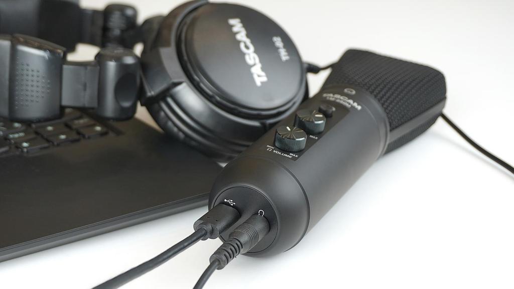 Tascam tm-250u - mikrofon pojemnościowy do transmisji osobistych oraz komunikacji online