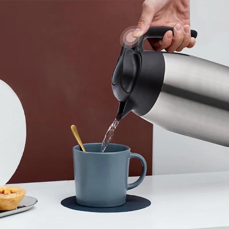 THERMOS THV-2000 2L Vacuum Insulated Thermal Carafe