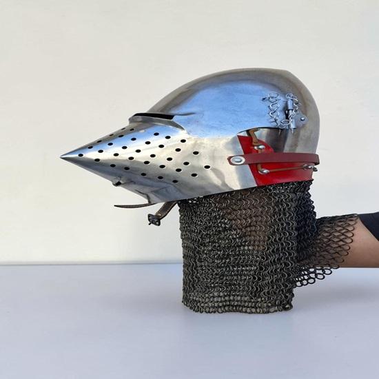 Medieval Hounskull Helmet Pig Face Bascinet with Chainmail Knight Costume Armor