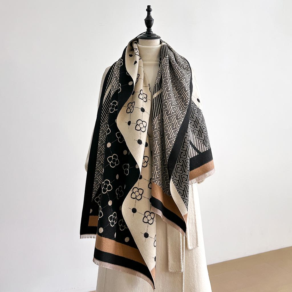 Women'S Luxury Cashmere Winter Shawl - Vintage Allover Pattern Printed With Tassels, Pashmina Wrap & Bandana