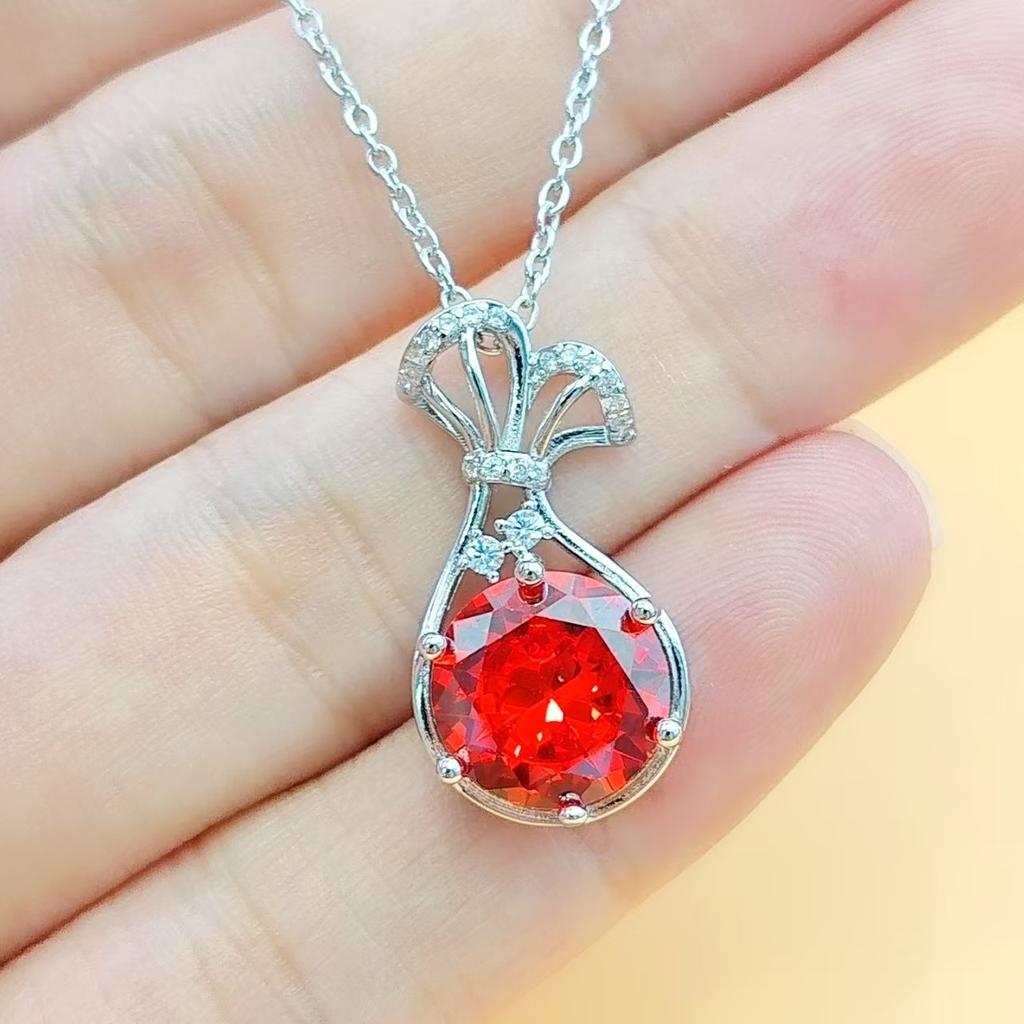 Kuaishou Jewelry Super Flash Zircon Lucky Bag Pendant Necklace Female Versatile Pendant Light Luxury Collarbone Chain