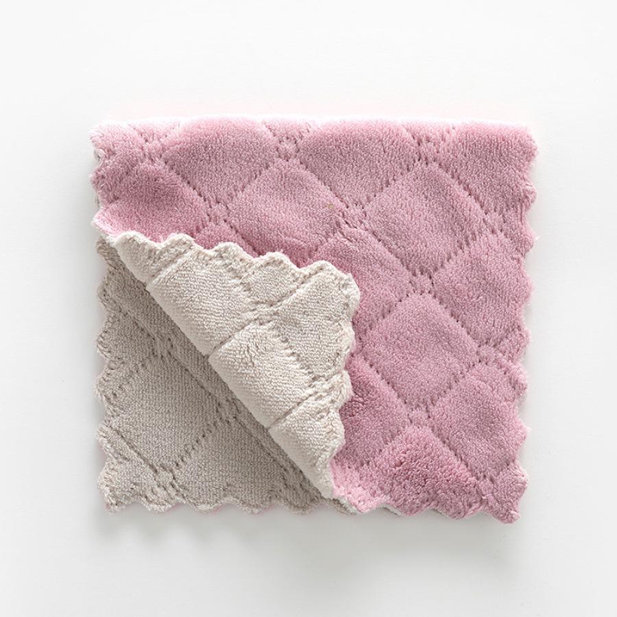 Миска для мытья полотенец из бамбукового волокна. Не допускайте дублирования промасленной тряпки. Бамбуковый уголь на масляной салфетке.