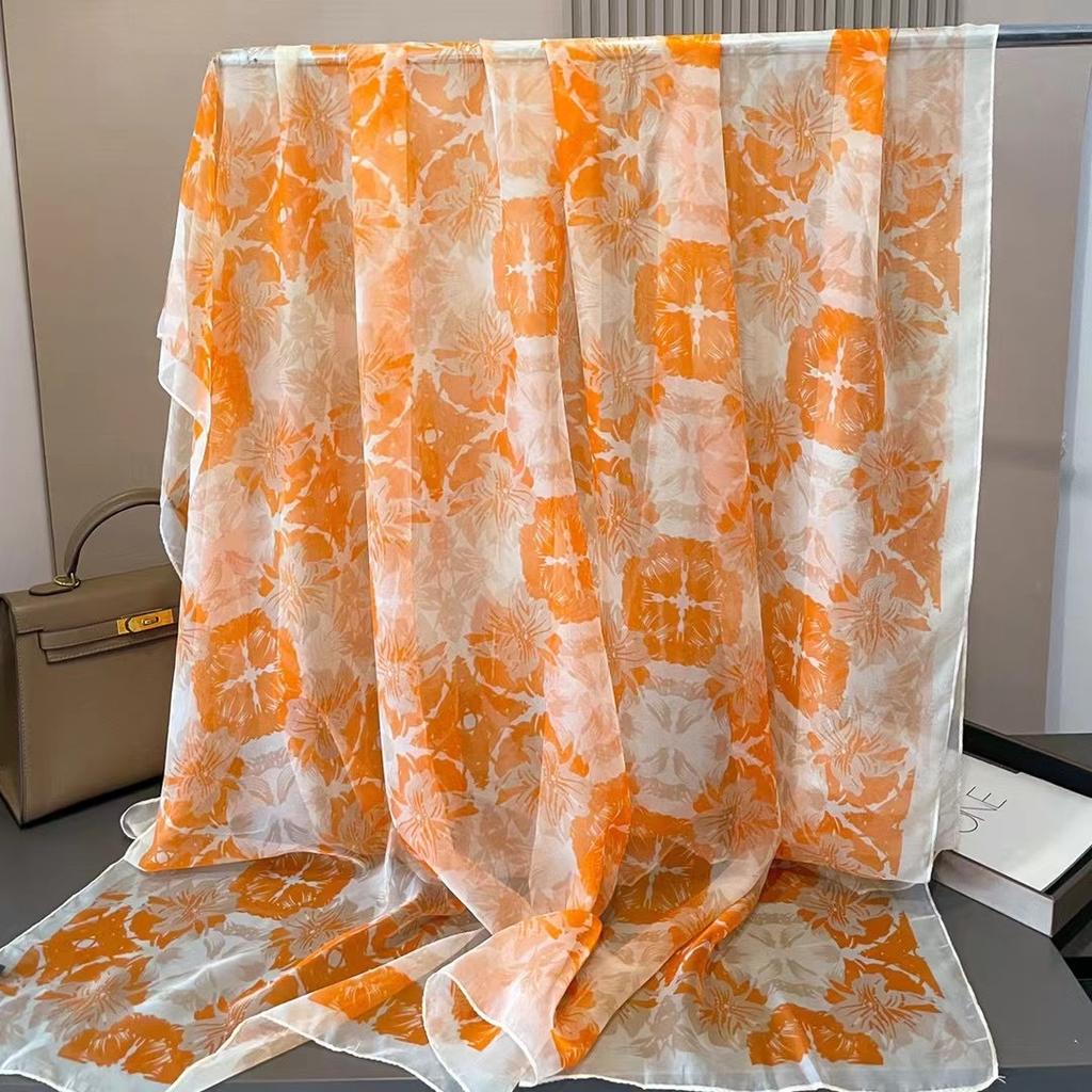 Scarf for Women New Spring and Autumn Big Scarf Fashionable and Versatile Warm Scarf Fashionable Sunscreen Shawl for Mother