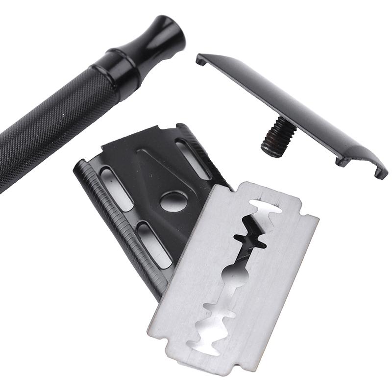 Классическая мужская бритва с регулируемым лезвием и маленькой щеточкой