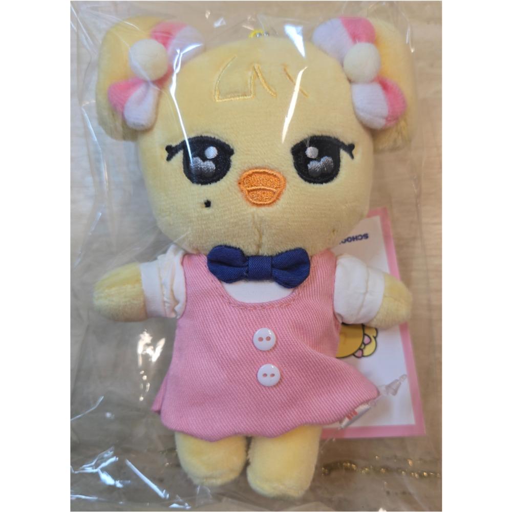 IVE X MINIVE Pop-up store 'minive school' в сеуле школьный плюшевый брелок