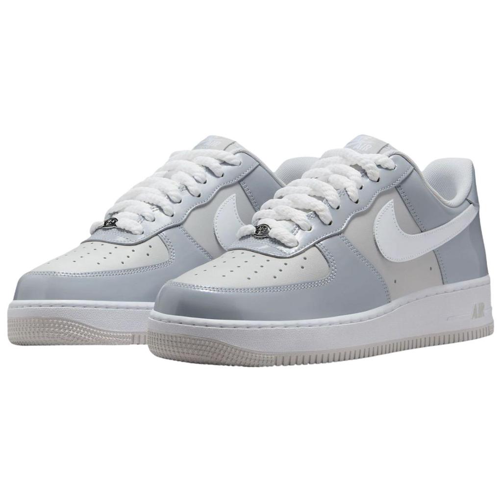 Nike Air Force 1 07 LV8 Wolf Grey Patent мужские кроссовки белые Vast-Grey HV9405-001