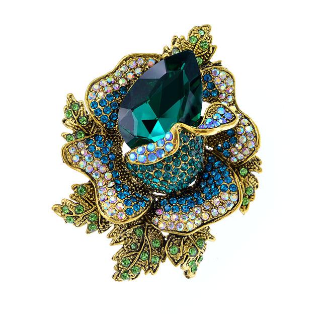 Rhinestone Large Flower Brooches For Women Winter Design Coat Pin Fashion Accessories
