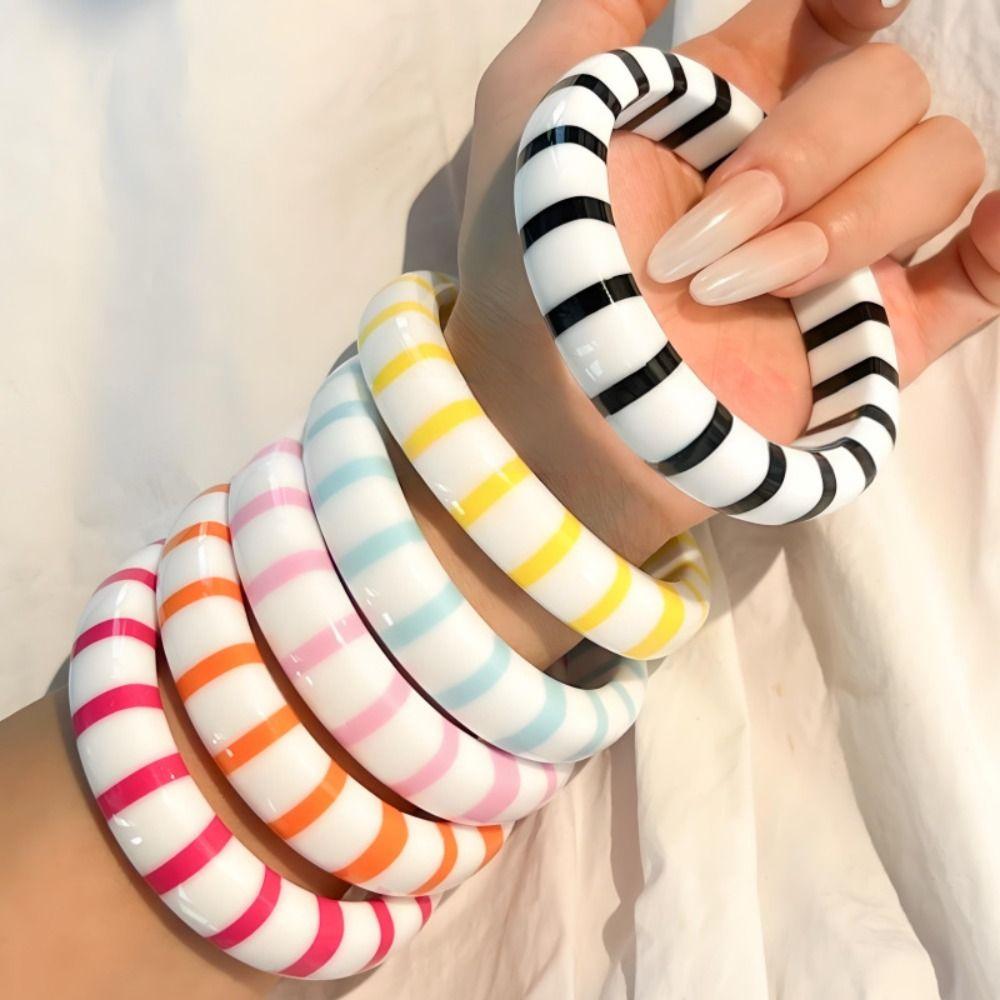 Wristband Acrylic Bracelets Resin Curved Tube Bangle Vintage Stripe Bangle Women