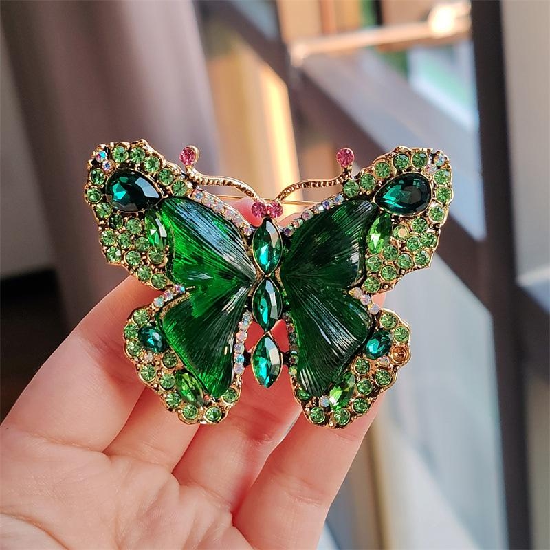 Heavy Industry Crystal Big Butterfly Brooch Fashion Animal Insect Women'S Brooch Medieval High-End Versatile Coat Corsage