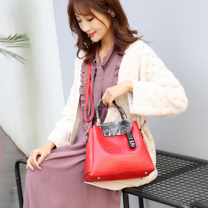 4 шт./компл. женская кожаная сумка в стиле ретро со змеиным узором, сумка на плечо, большая вместимость, набор из четырех предметов, косые сумки с украшением из подвески