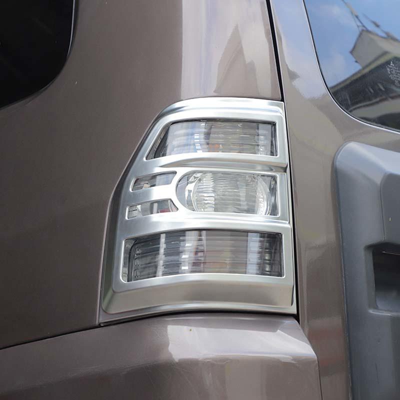 Декоративные накладки на задние фонари автомобиля Mitsubishi PAJERO 2007-2021, защитные наклейки для экстерьера автомобиля.