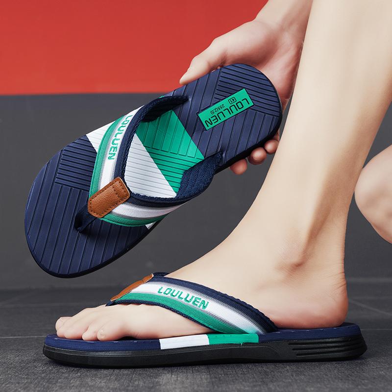 Модные летние тапочки мужские шлепанцы пляжные сандалии нескользящие повседневные туфли на плоской подошве 2024 Тапочки домашняя обувь для мужчин уличные тапочки