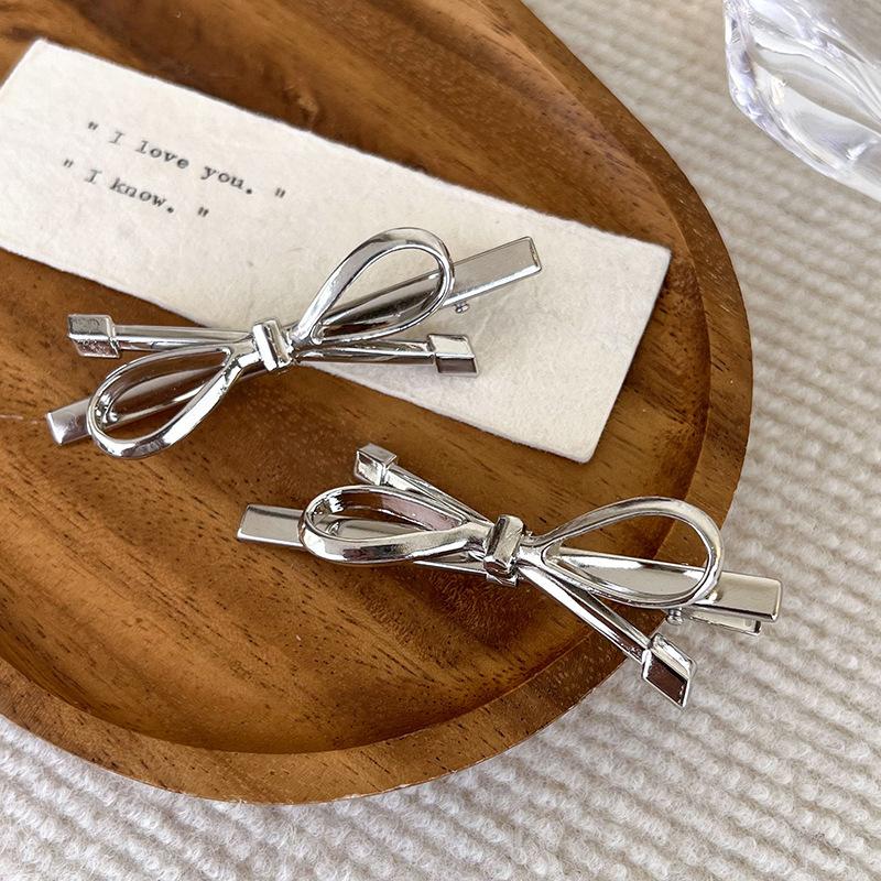 Sliver Metal Bowknot Hair Side Clips Girls Y2K Sweet Cute Barrettes Hairpins Hair Accessories for Women Style Headwear Headdress