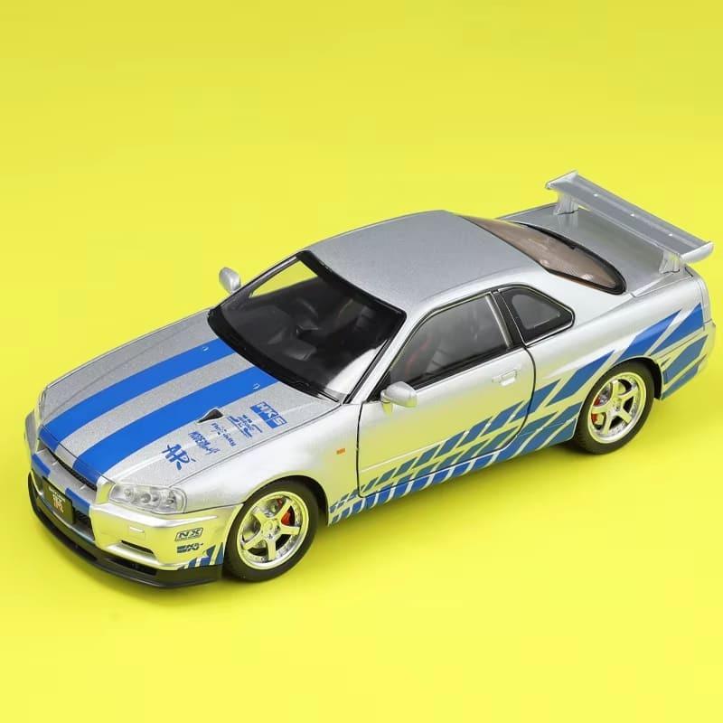 1:24-масштабная имитационная модель суперкара GTR R34 Skyline, литая металлическая модель автомобиля со звуком и светом, функция инерционного хода, подарок на день рождения для мальчика