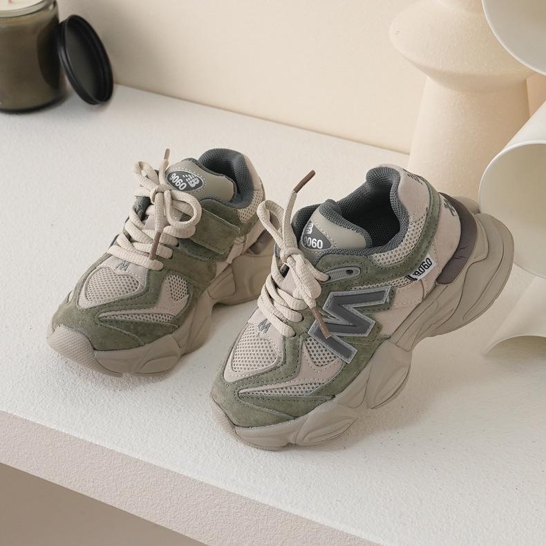 Детские кроссовки [Alphabet Sports] Весна и Осень Новые 23107 Мальчики и Девочки Юаньцзу Зеленый Серый Маленькие Дети Старшие Дети EVA