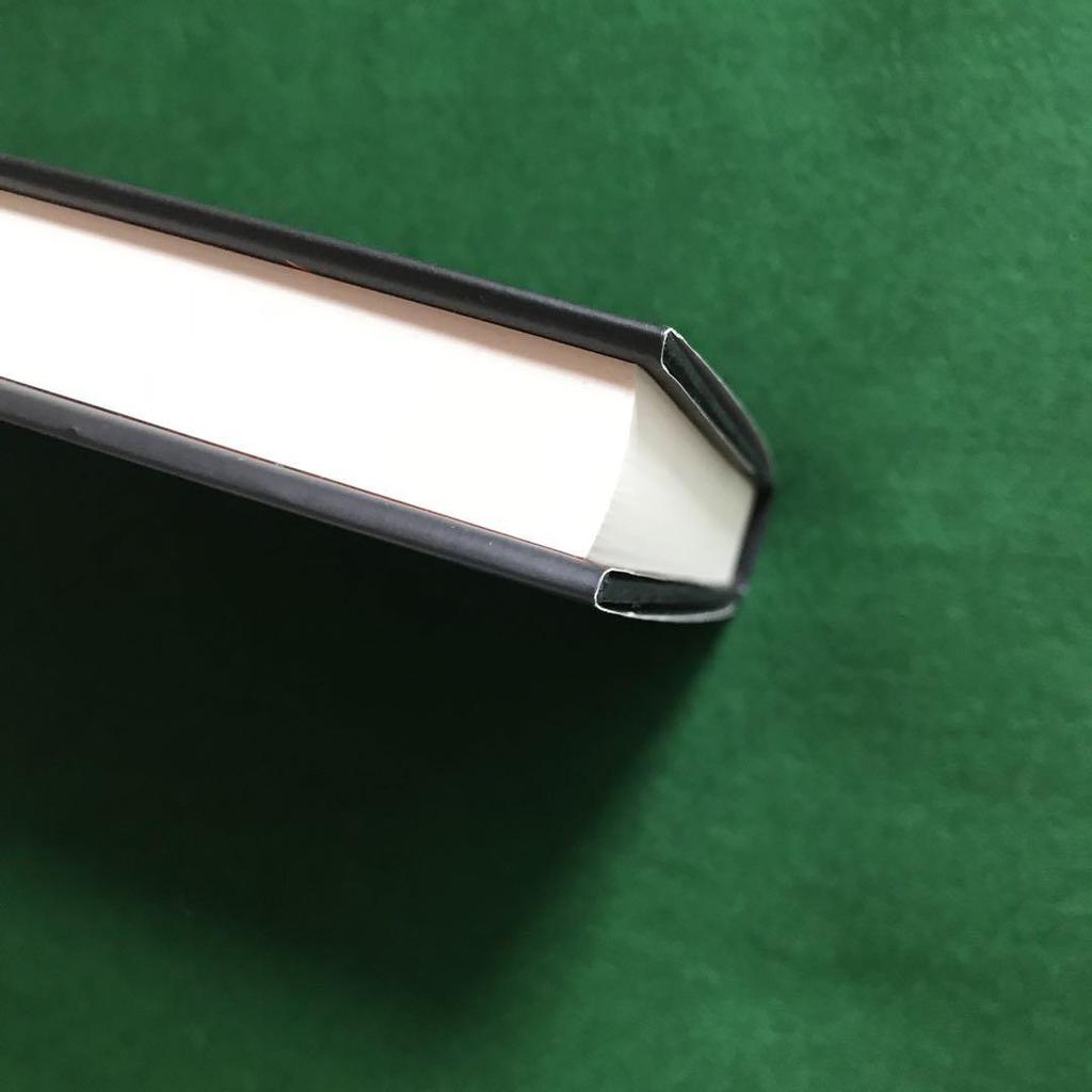 [USED] THE LAST LANDLADY by Laura Thompson