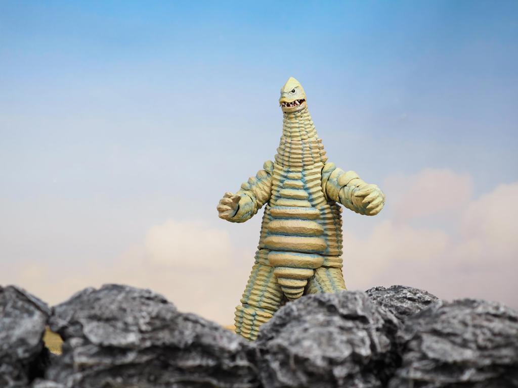 В три 8 x 9 x см Средний масштаб скалистый горный набор figma Gunpla Arts Диорама Лист для диорамы Модель скалистой горы из 6 маленьких [Хорошие направления] 3.5 (задавать