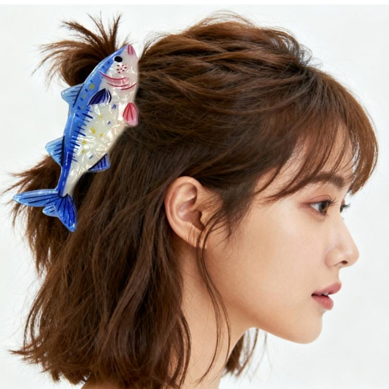 Стильная акриловая заколка для волос в форме рыбы для женщин, реалистичный дизайн морского существа, аксессуар для волос для вечеринок и повседневного использования