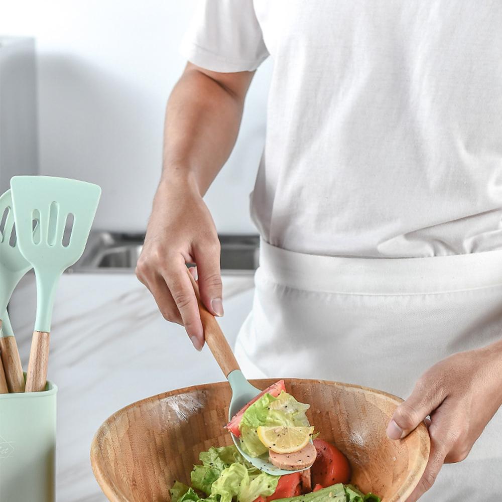 Силиконовая кухонная утварь с ручкой из натурального дерева с ведром для хранения, термостойкая и антипригарная, лопаточка и ложка
