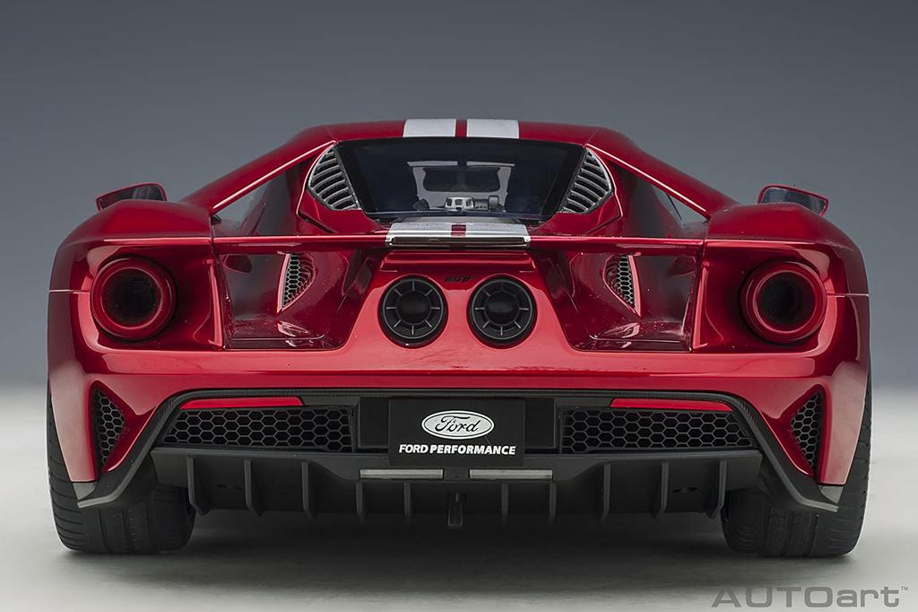 AUTOart Ford GT 2017 Metallic Stripe Готовый продукт 12106 1/12 Красный/Серебристый