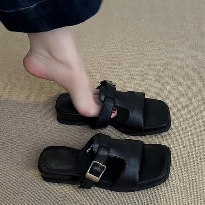 Женская обувь – Сандалии