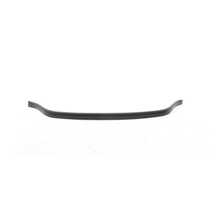 51769883422 подходит для передней уплотнительной накладки BMW X1 U11.