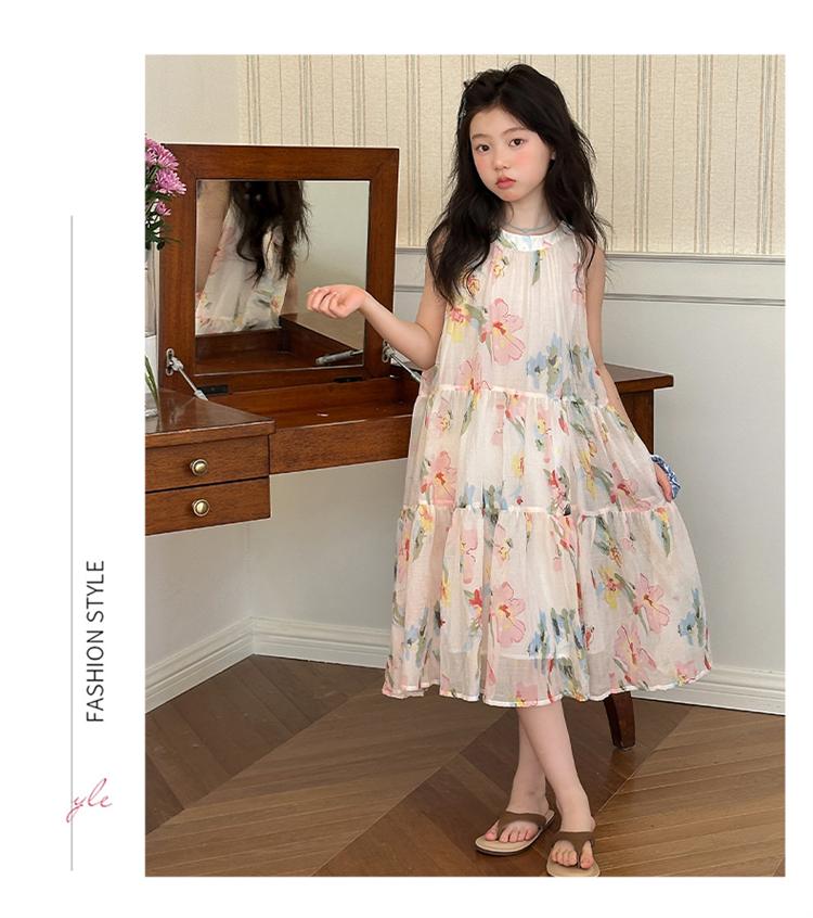 Summer style girls' neck hanging floral skirt, children's sleeveless printed cake skirt, big children's sweet style vacation dress