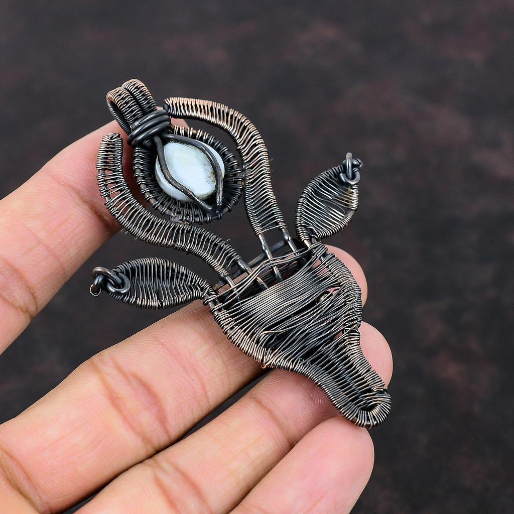 Кулон с опалом Оуайхи Блю, кулон, обмотанный медной проволокой, кулон ручной работы с коровьей мордой, кулон с драгоценным камнем для подарка, антикварный кулон, украшения из медной проволоки