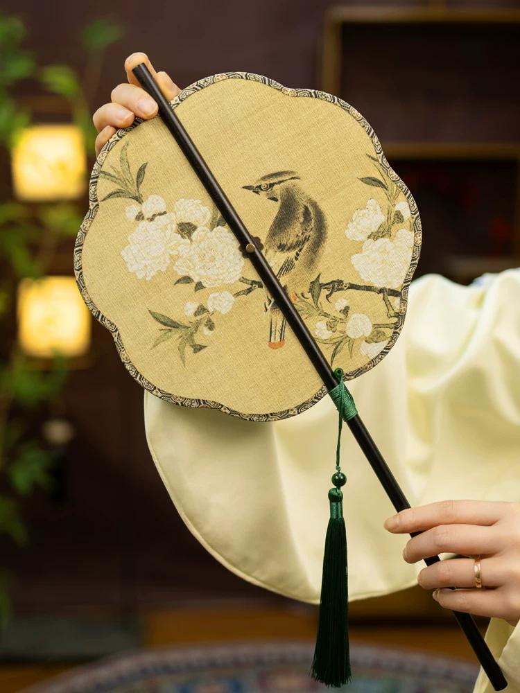Chinese-Style Waist Fan, Foldable Long-Handled Fan, Traditional Dance Fan, Compact and Portable, Gift for Men and Women, Hanfu Fan
