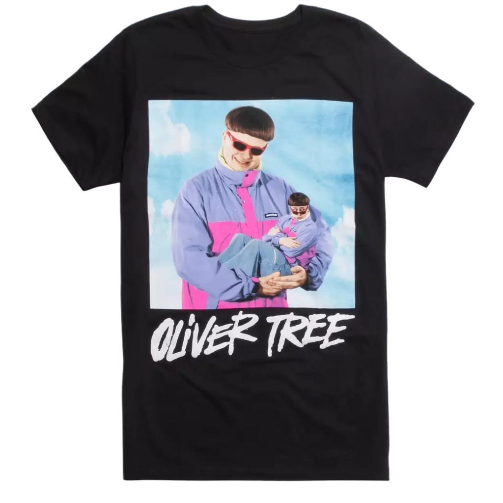 Oliver Tree 2 Olivers T-Shirt