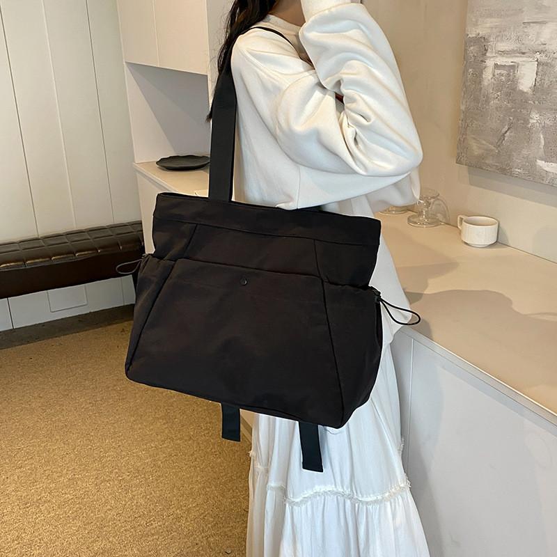 Nylon Crossbody Bag For Women With Large Capacity And Trouser Pocket For Daily Use