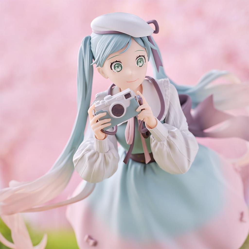 BANPRESTO Вокалоид Хацунэ Мику (Камера для праздничных воспоминаний) фигура