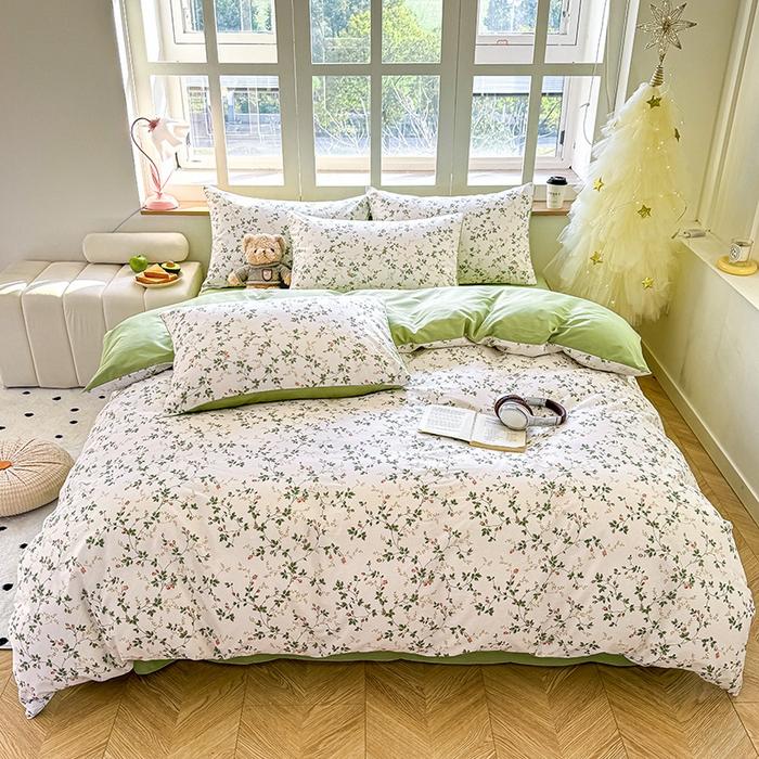 100% Cotton Printed Duvet Cover Set with Pillowcases - Floral Style Bedding Set Breathable  Hypoallergenic Machine Washable