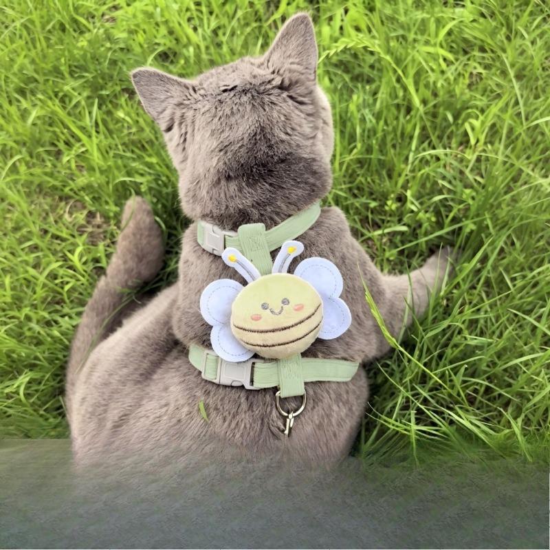 Cute Little Bee Cat Harness Leash Set I-Shaped Escape Proof Adjustable Walking Chest Strap for Kittens Cats
