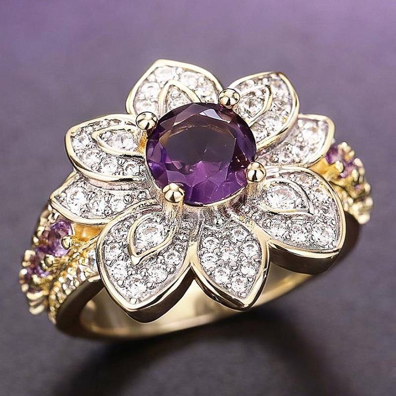 Huitan Gentle Flower Shaped Women Ring Luxury Wedding Engagement Inlaid Shiny Purple CZ Party Fashion Accessories Jewelry Gift