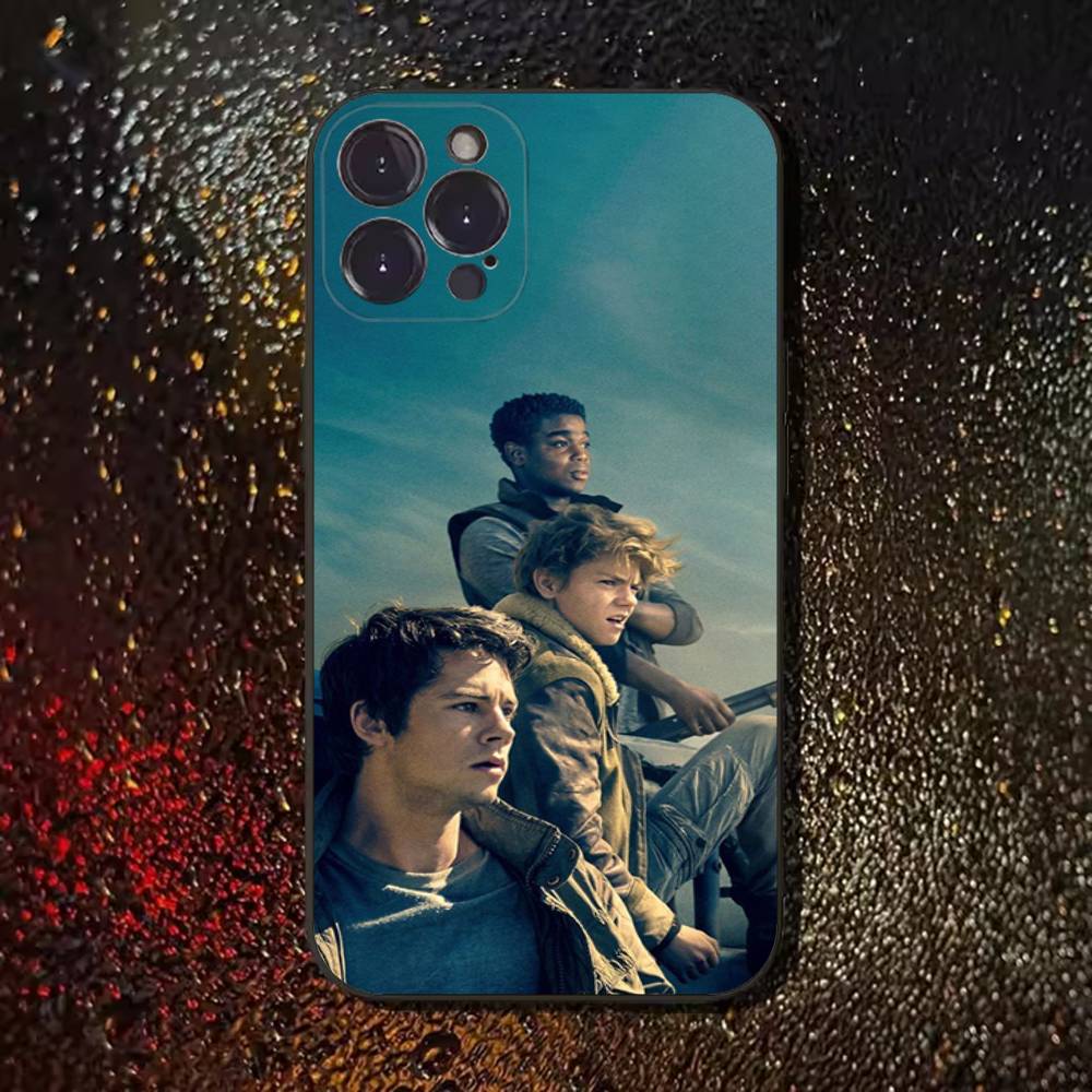 Чехол для телефона M-Maze R-Runner Newt для iPhone 17,16,15,14,13,12,11 Plus,Pro Max,XS,X,XR,SE,Mini,8,7, Мягкий силиконовый черный чехол