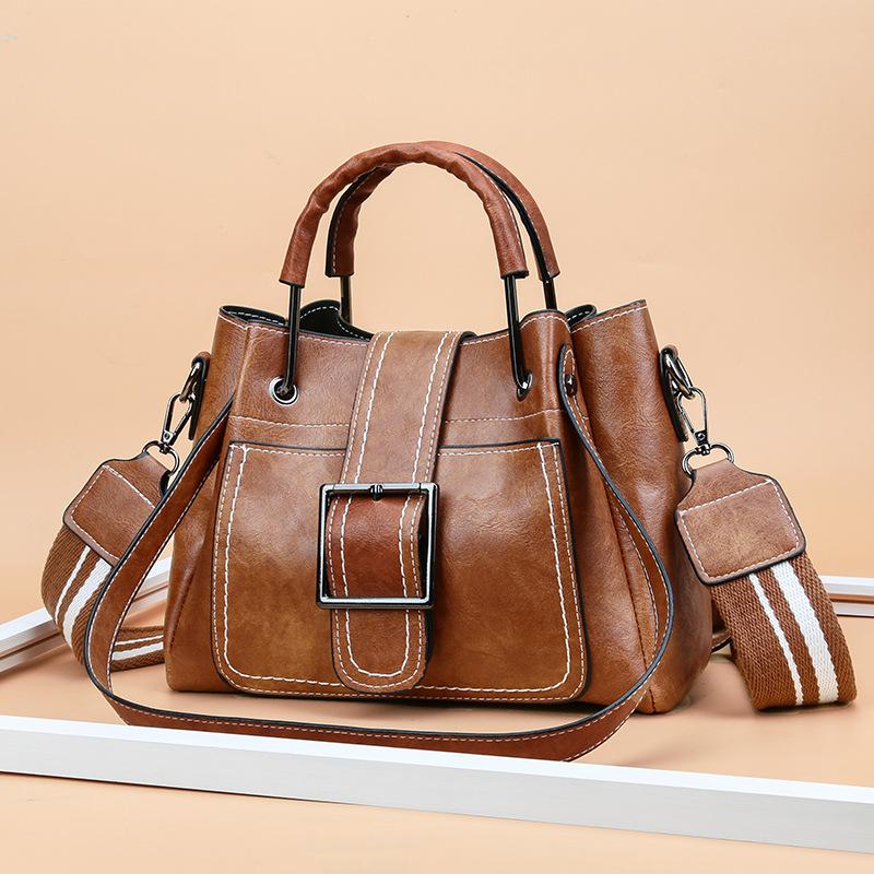 Модная сумка-ведро Модная ретро кожаная сумка через плечо из масляного воска Большая вместимость сумка через плечо Женская металлическая женская сумка