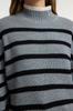Women's Fashionable Stylish Sweater Black Wide Pattern Striped Knitwear Sweater