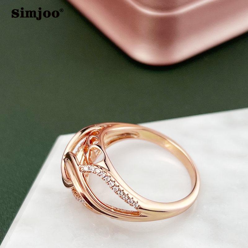 SIMJOO Rose Gold Ring for Ladies Fashion Hollow Out Zircon Ring