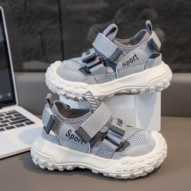 Baotou Breathable Sandals Summer 2025 New Children's Soft-soled Fashion Net Shoes Boys and Girls Sports and Leisure Shoes