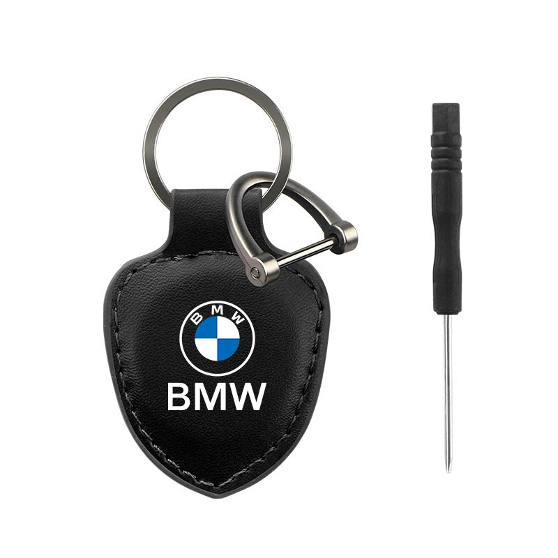 WKRA1 Car interior Logo Shield type Keychain Modeling Leather Key Ring For BMW M E90 E91 E92 E46 E60 E90 X1 X3 X5 E70 X5 1686
