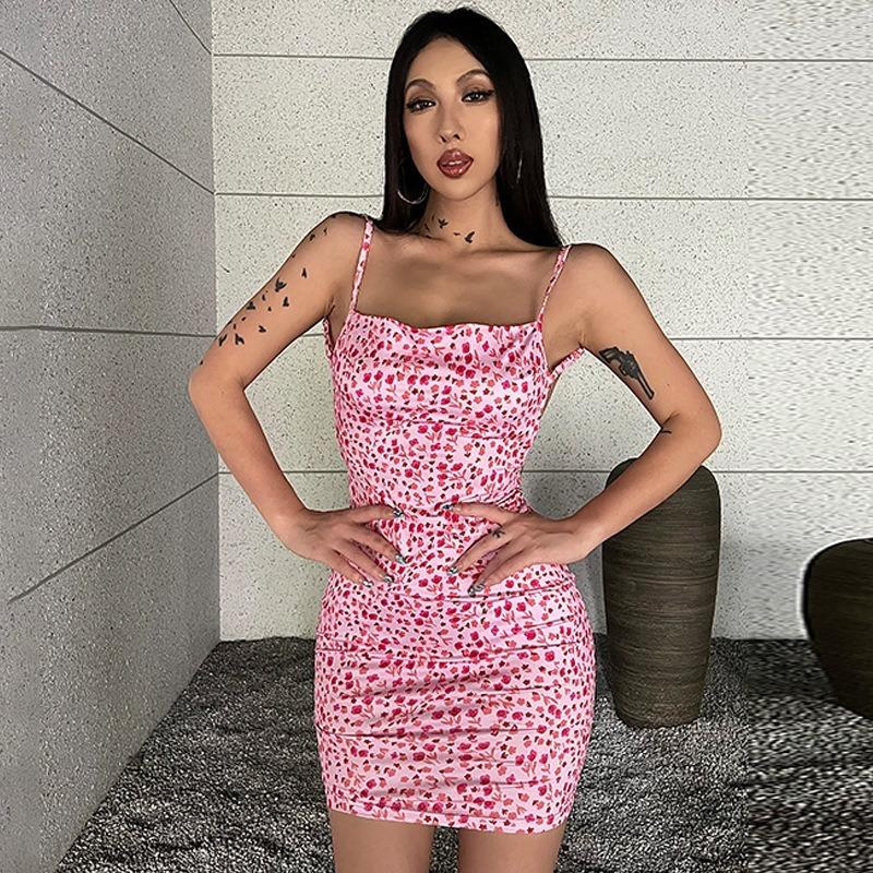 Женские обтягивающие платья с открытой спиной в горошек