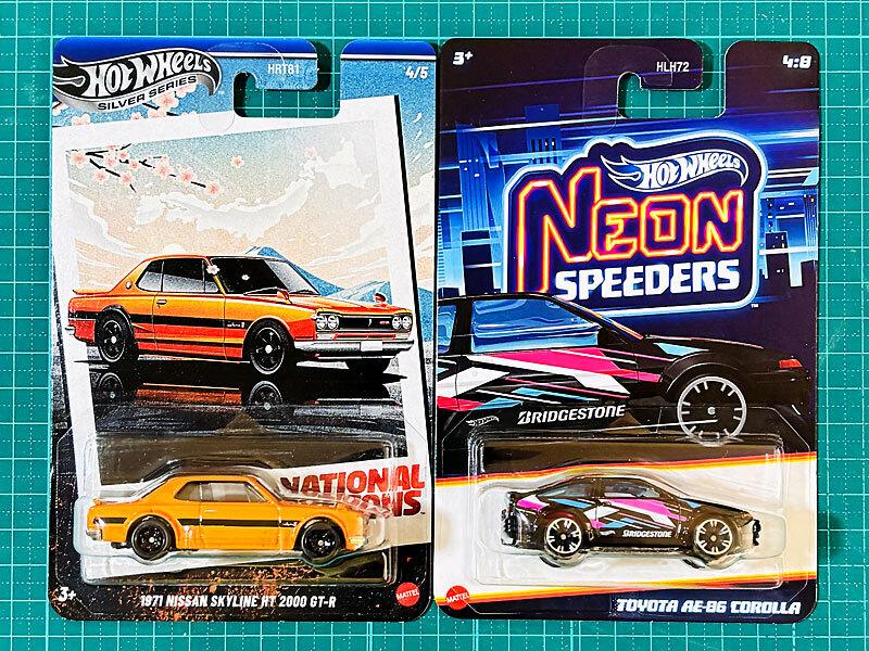 Hot Wheels TOYOTA COROLLA 1971 NISSAN SKYLINE HT 2000 Skyline Hakosuka Nissan Toyota Corolla Neon Speeders AE-86 / GT-R