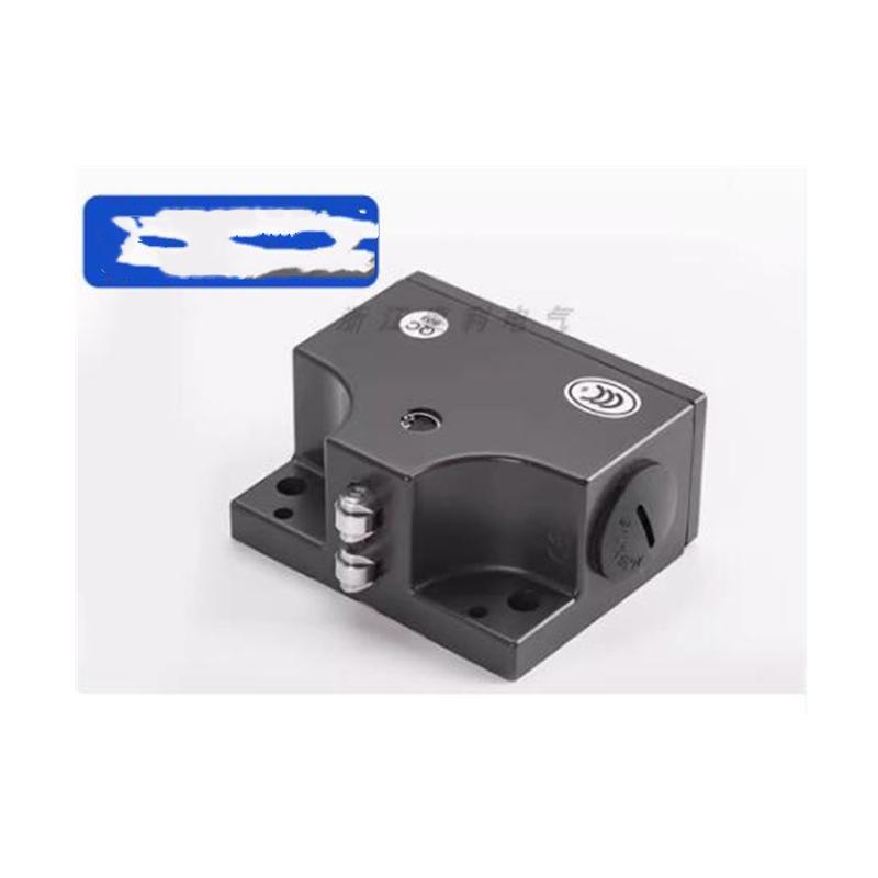 1pcs SN06R12-502-M SN06D12-502-M SN05R12-502-M SN05D12-502-M double contact combination limit travel switch