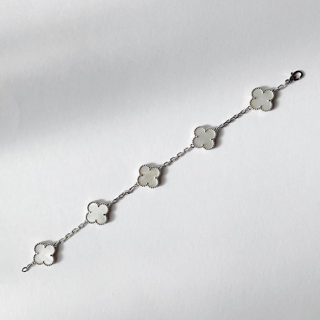 Браслет Clover 18K перламутровый жемчужный браслет золото x белый женский (Белое золото)